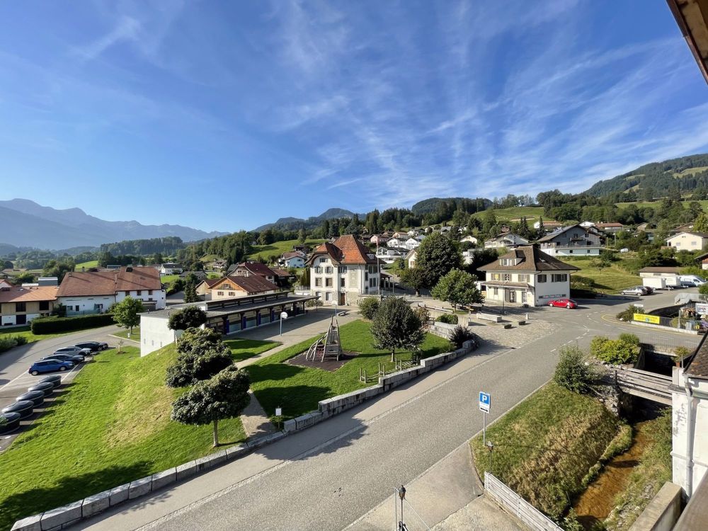 4.5 pièces au 1étage avec terrasse - Bild 11