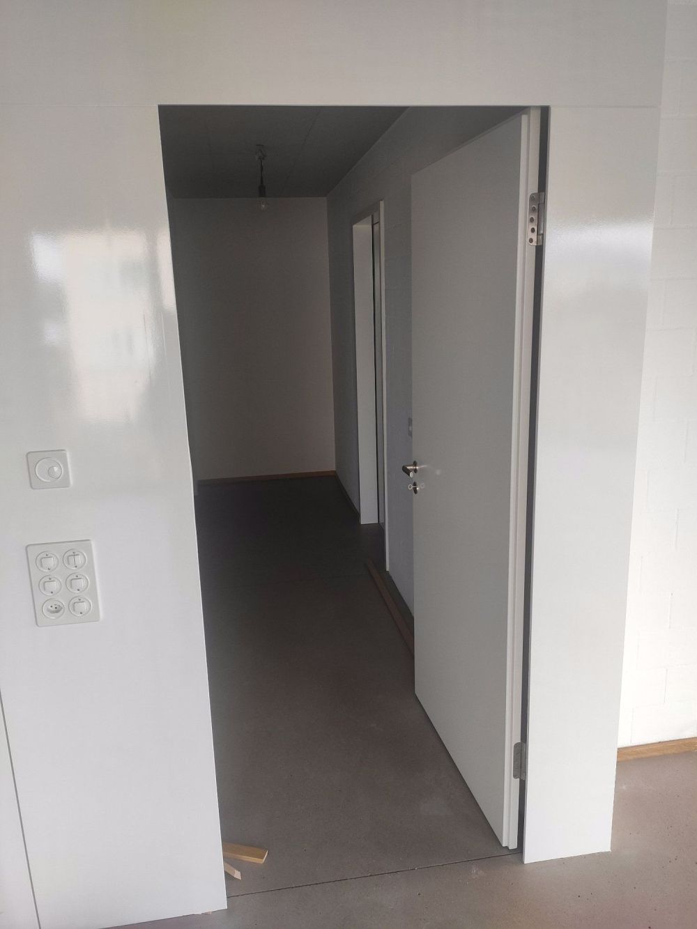 Erstbezug: 4.5 Zi.-Whg. für Familie in Neubau mit Aussicht - Bild 5