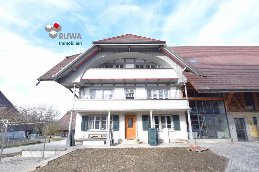 ERSTVERMIETUNG: Wunderschöne und grosse 4½ - Zimmer Wohnung im 1. Stock in Höchstetten - Bild 2