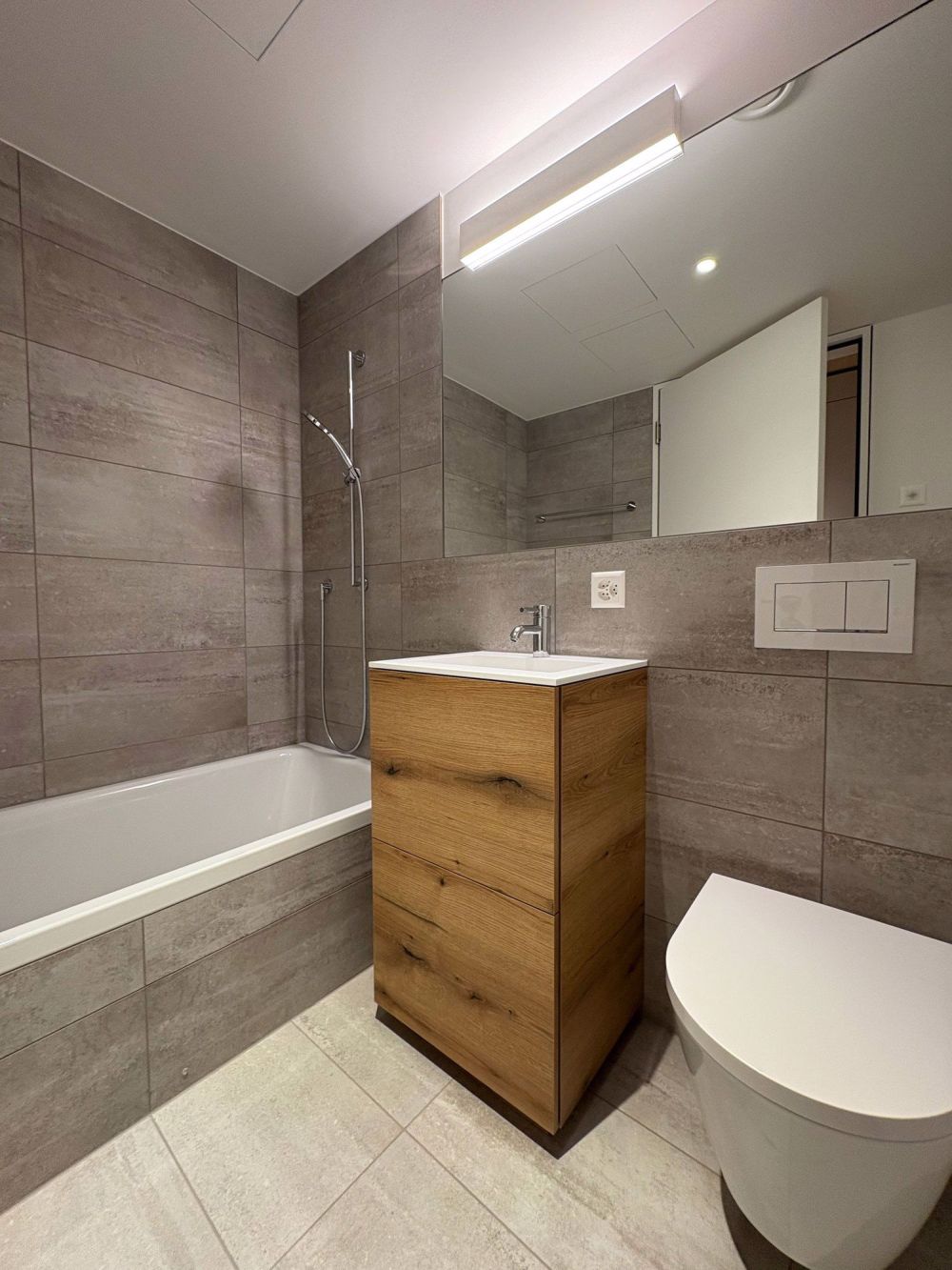 Exklusive 5.5-Zimmer Neubauwohnung im Papieri-Areal, Cham 6330 Cham, Zug - Bild 4