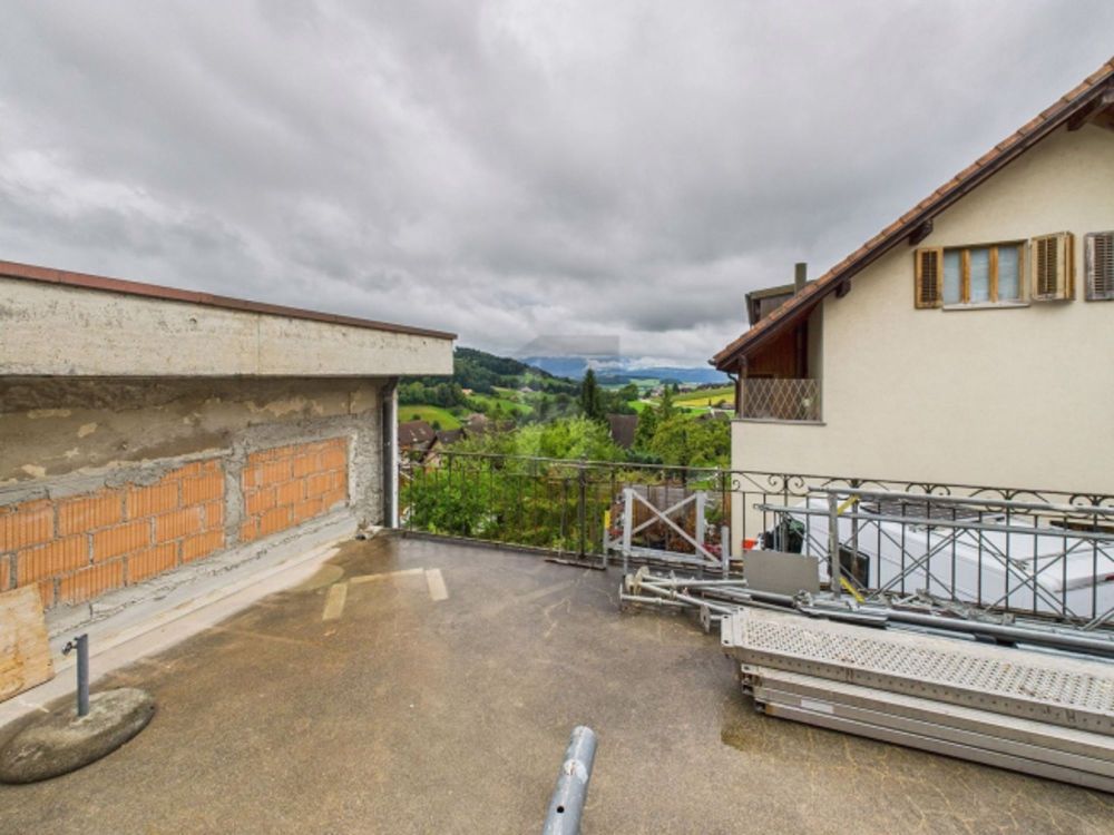 ERSTBEZUG NACH TOTALRENOVATION MIT AUSSICHT - Bild 6