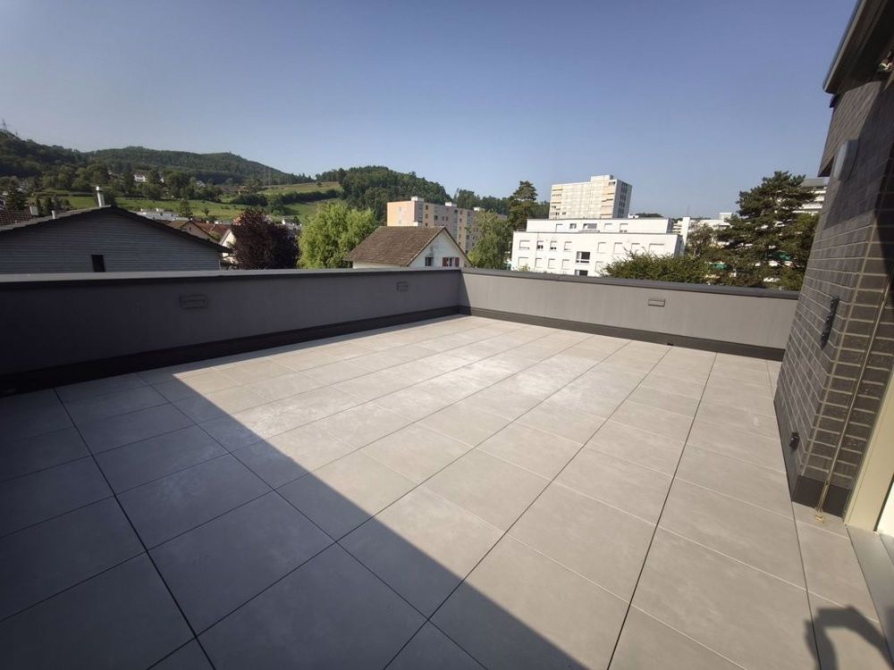 Exklusive Attika Wohnung mit Aussicht - IMG_20250815_100019.jpg