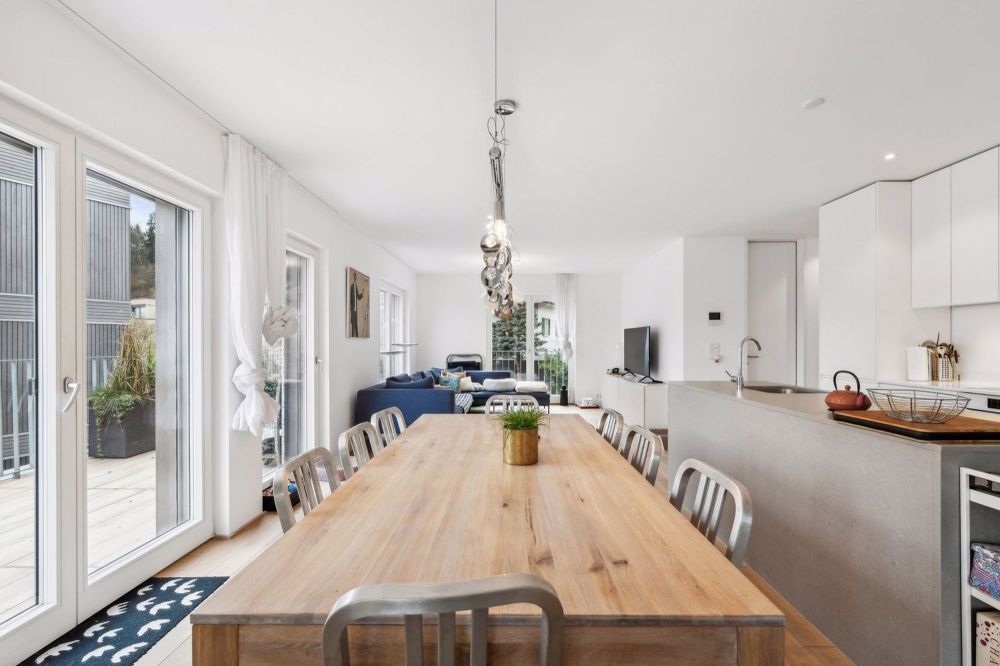 Neue 4.5 Zi. Maisonette-Wohnung 140m2 & 70m2 Terrassen - nur 2 Wohnungen im Haus! - Bild 3