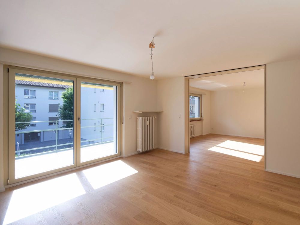 Erstvermietung: Moderne Wohnung Nähe Migros Paradies - Bild 1
