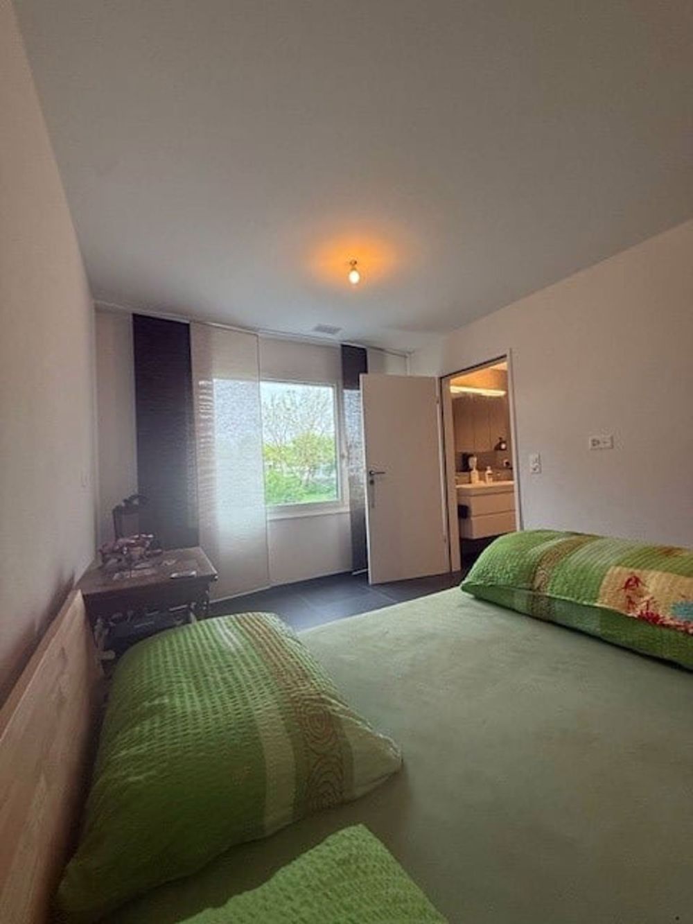 Moderne 3.5-Zimmer-Wohnung mit Garten in Reinach - Bild 5