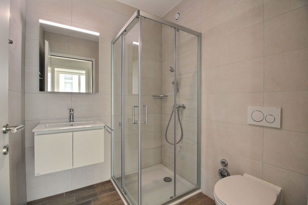 Prächtige 4.5-Zimmer-Wohnung zur Miete in Marly - Salle de douche