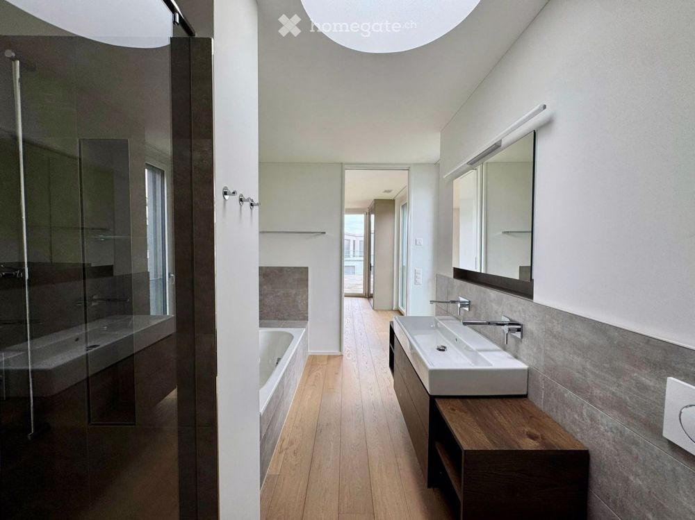 Moderne 4.5-Zimmer-Dachwohnung mit Panoramablick in Uitikon - Bild 12