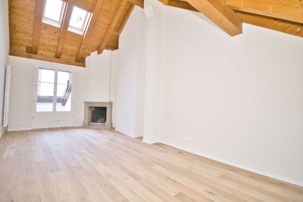 Aussergewöhnliche Maisonette-Dachwohnung - Bild 7