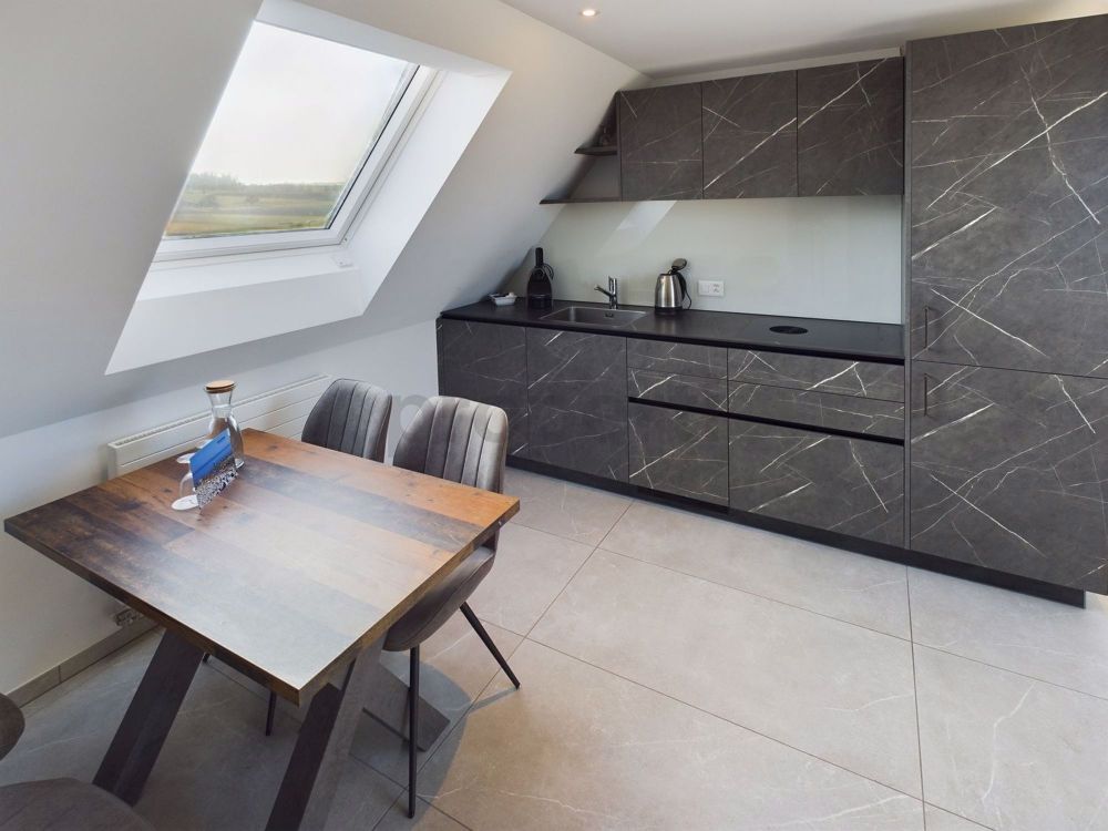2.5-Zimmer möblierte Wohnung in Güttingen - Image 2