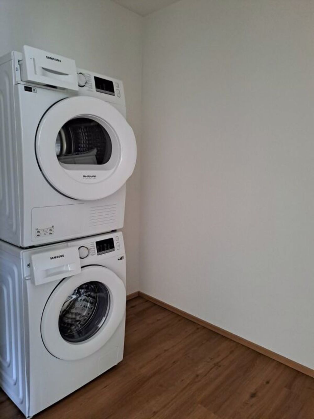 Helle 3.5 Zimmer-Wohnung - Bild 8