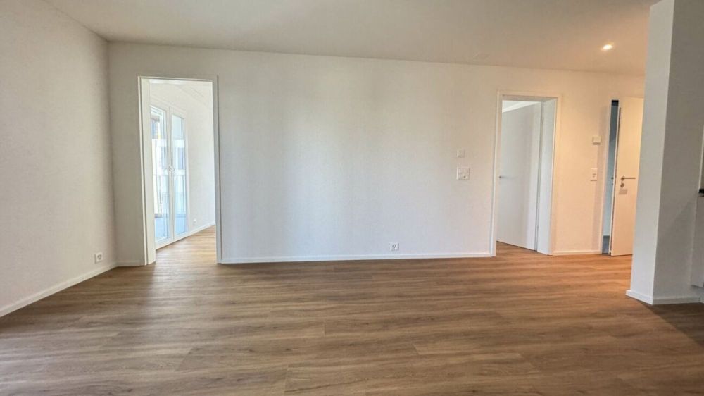 Erstbezug Top Moderne 3.5 Wohnung mit Aussicht auf die Berge - Bild 10