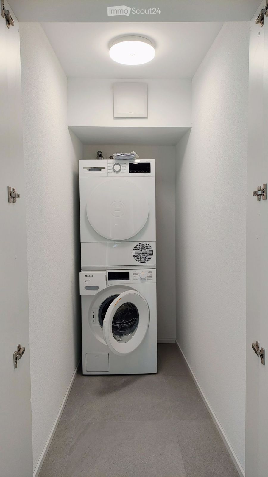 Geräumige 5,5-Zimmer-Wohnung mit Eingang und privatem Garten - Bild 5