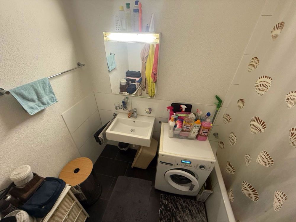 Familienfreundliche Wohnung im Zentrum von Amriswil - Badezimmer