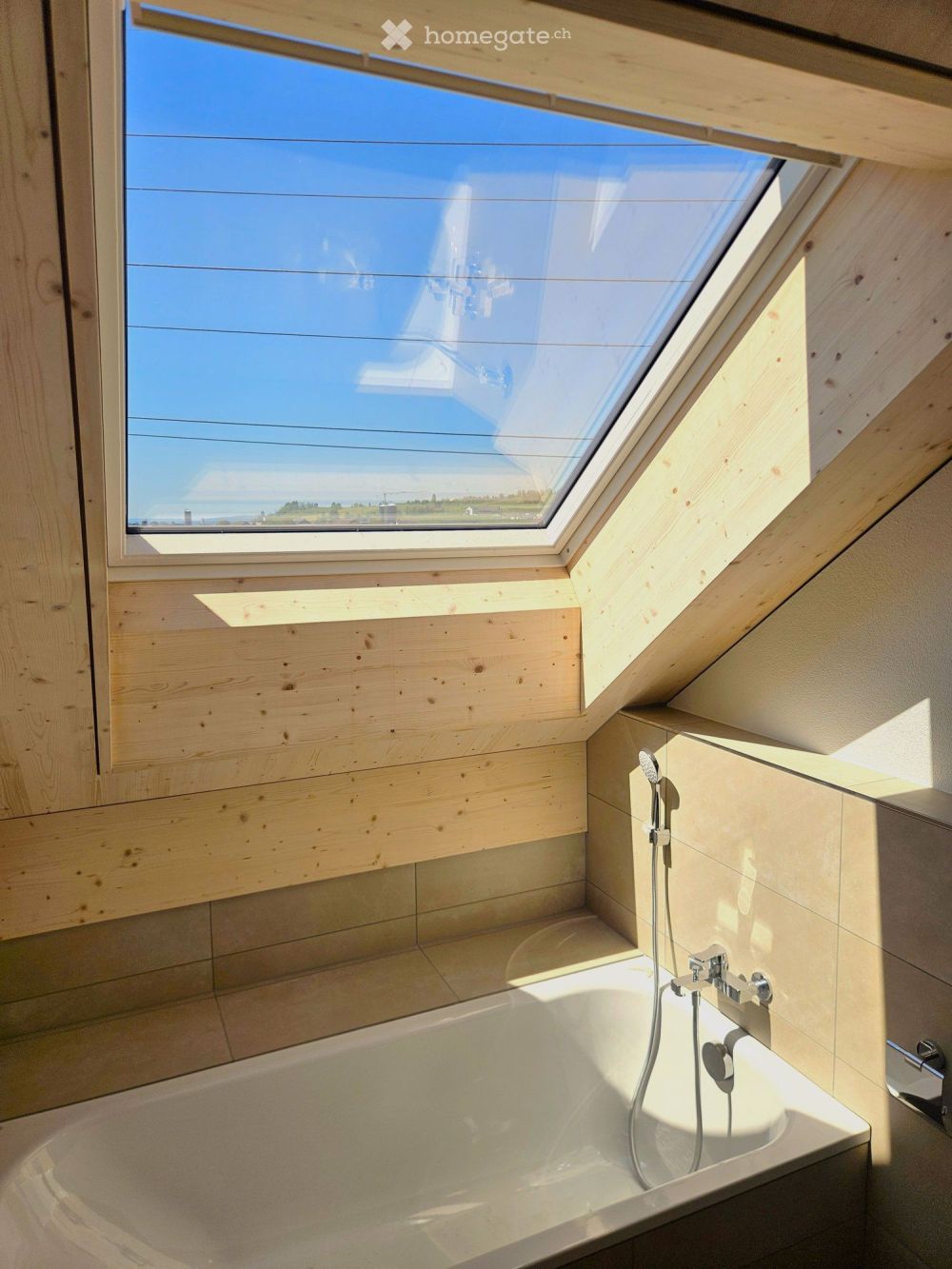 Moderne 5.5-Zimmer-Dachwohnung in Schübelbach - Bild 7