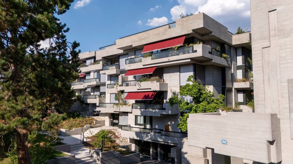 ERSTBEZUG nach Totalsanierung - lichtdurchflutete Wohnung mit spannendem Layout - Bild 10