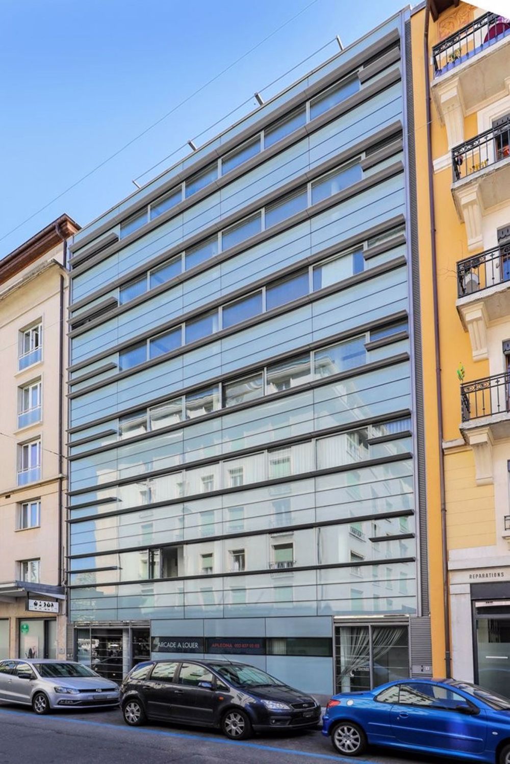 Prachtvolle contemporaine Wohnung ideal gelegen nahe dem Genfer See - 83753.02a.jpg