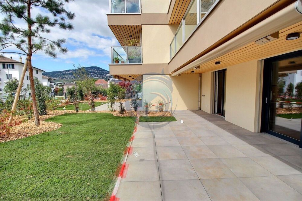 PRÄCHTIGES NEUES 2,5-ZIMMER-WOHNUNG MIT TERRASSE UND GARTEN - Bild 10