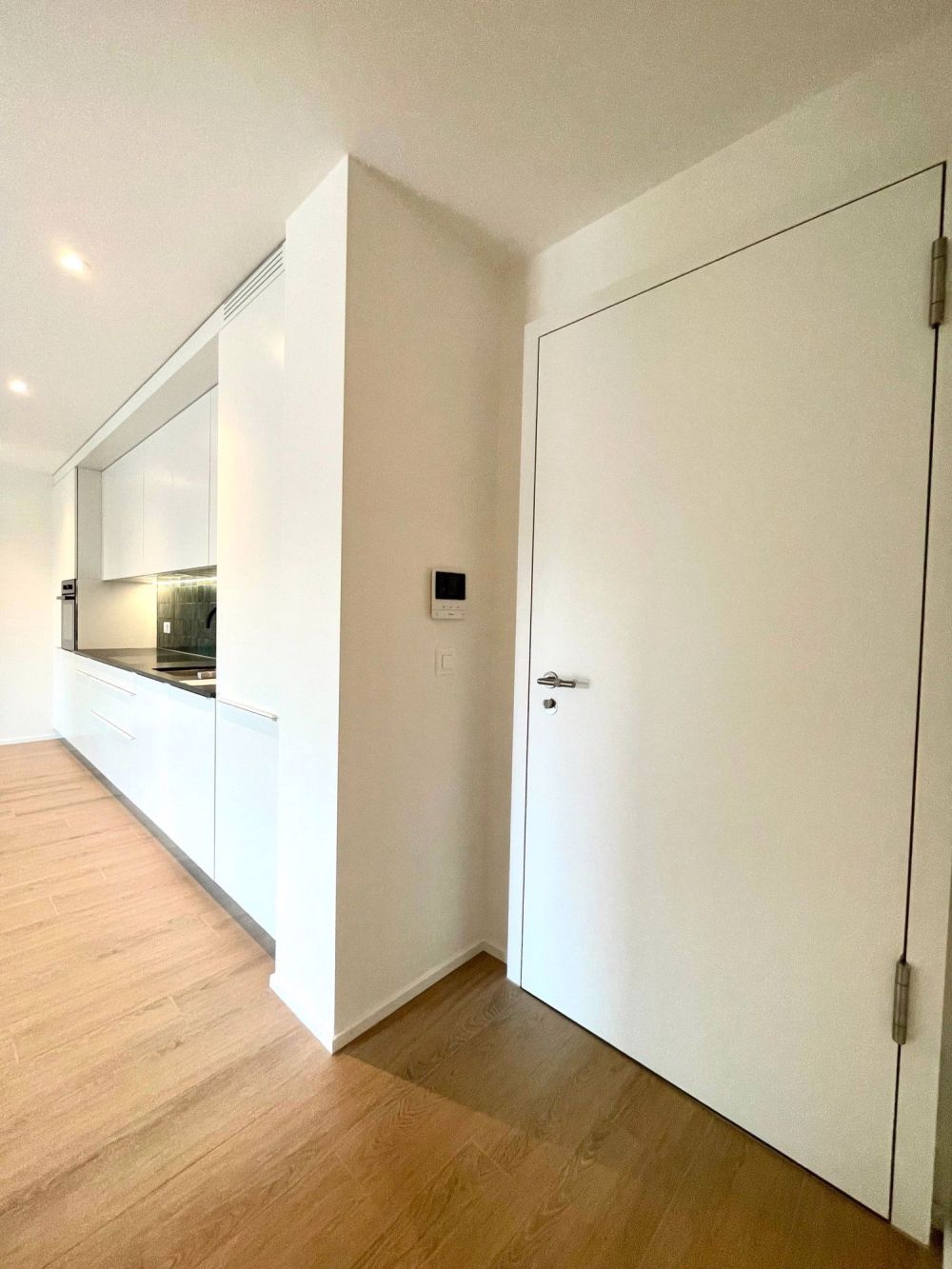 Schönes, völlig neues 2,5-Zimmer-Apartment im 2. Stock - Bild 10
