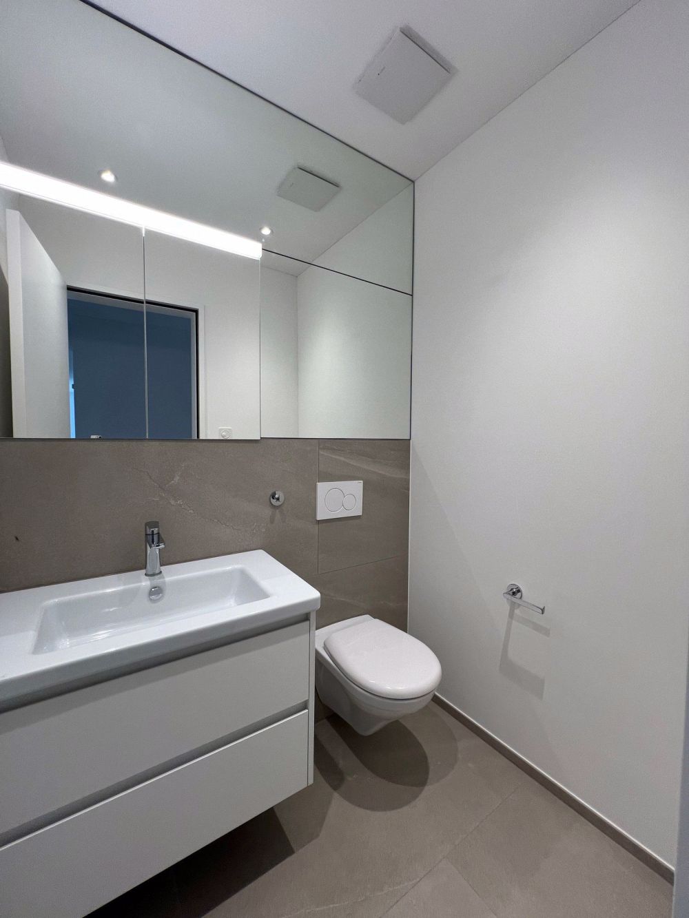 Moderne Wohnung mit grossen Balkonen an zentraler Lage - Bild 8