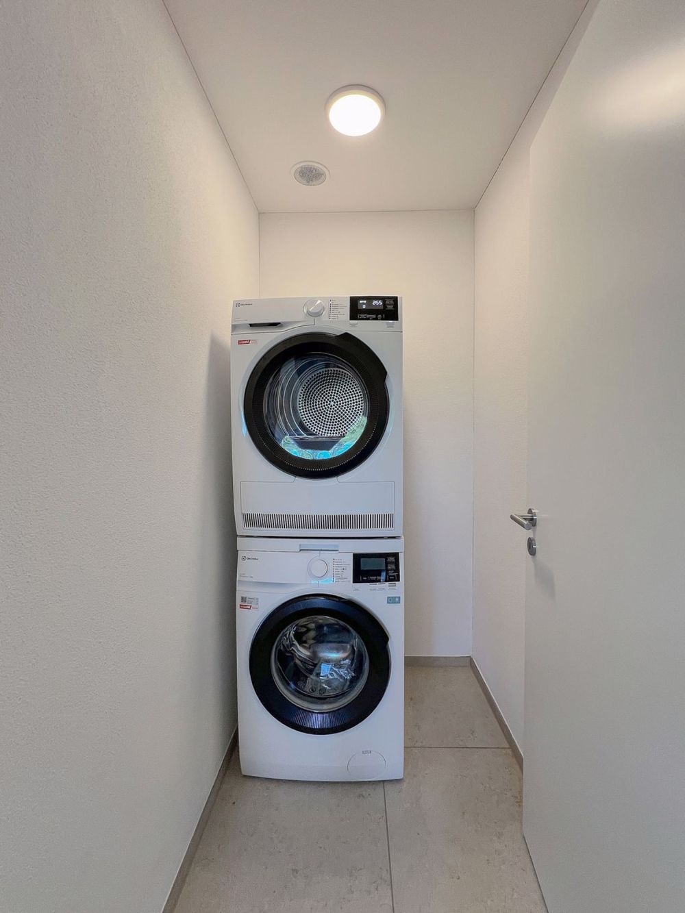 Ideal für Singles & Paare – Stilvolle 3.5-Zimmer-Attikawohnung - Bild 10