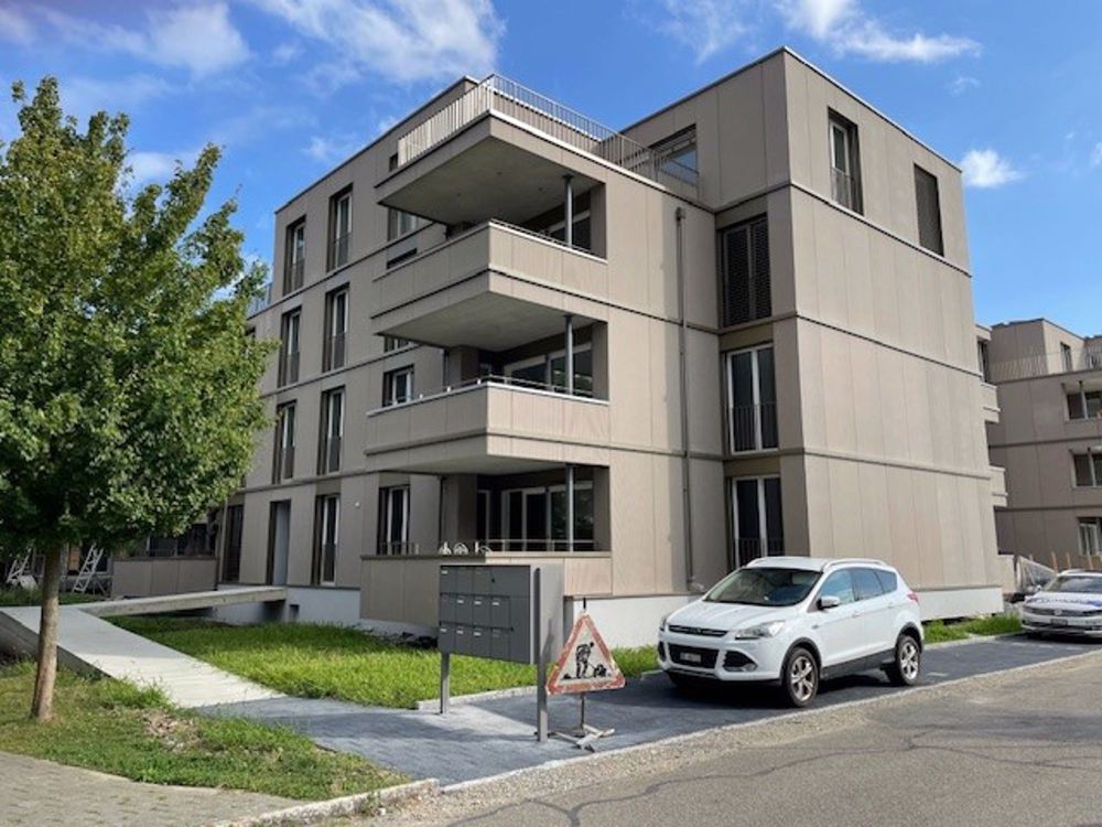 2.5 Zimmerwohnung mit eigenem Gartenanteil - Bild 4