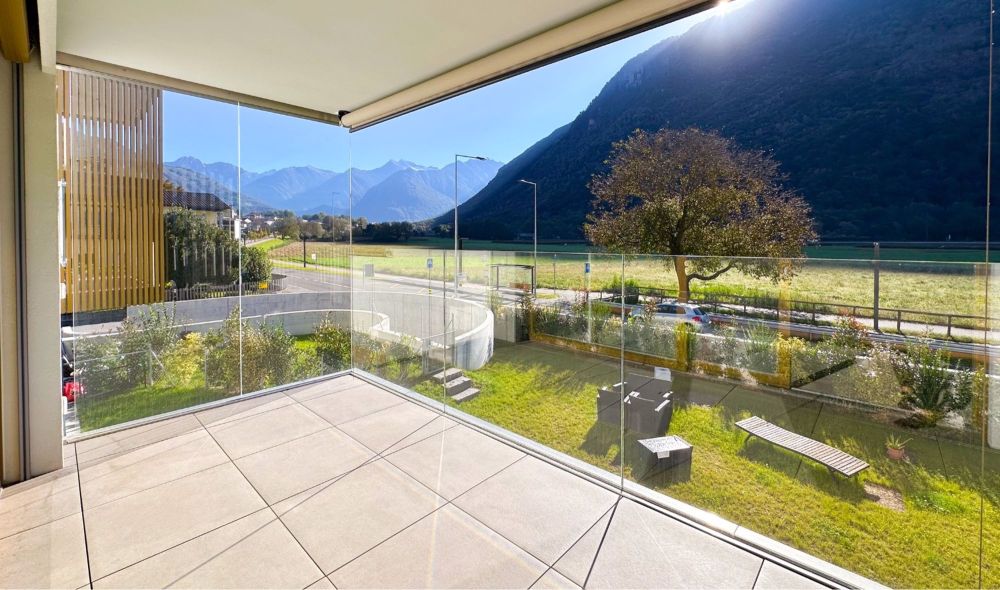 ELEGANTES 2.5-ZIMMER-WOHNUNG MIT TERRASSE IN LUMINO (TI) - Bild 2