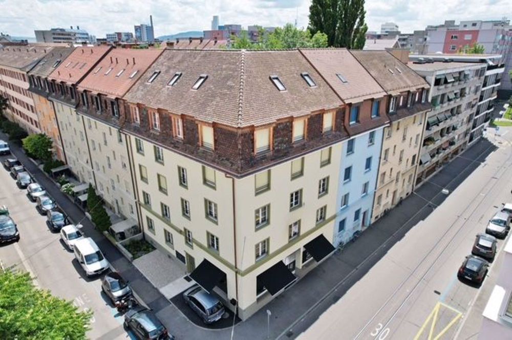 Ab sofort, Erstbezug - Wunderschöne 3.5 Zi Wohnung W3, lauschiger Balkon - Bild 1