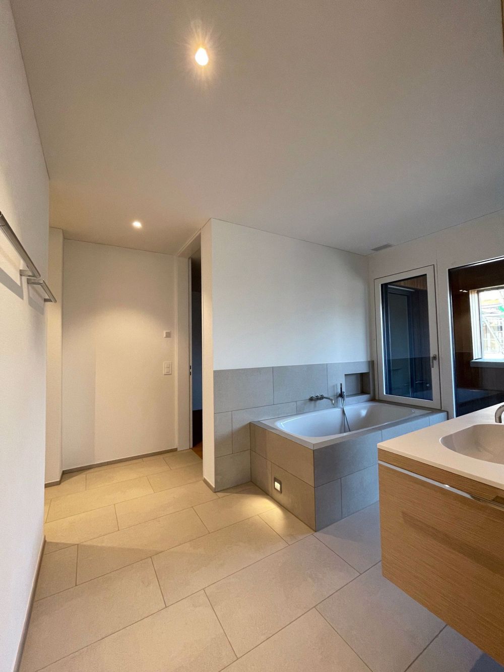 Neubau Attikawohnung mit Blick auf Pilatus und Rigi - Bild 9