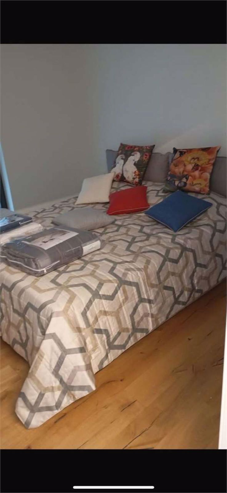 Neue möblierte 4.5-Zimmer-Wohnung mit Terrasse - Bild 10