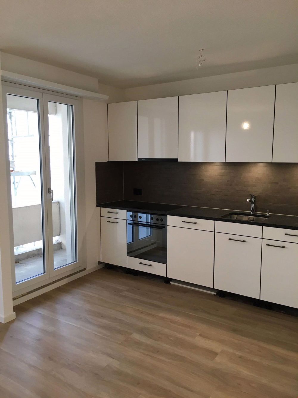 Attraktive sanierte Wohnung , ideal für Singles - Bild 2