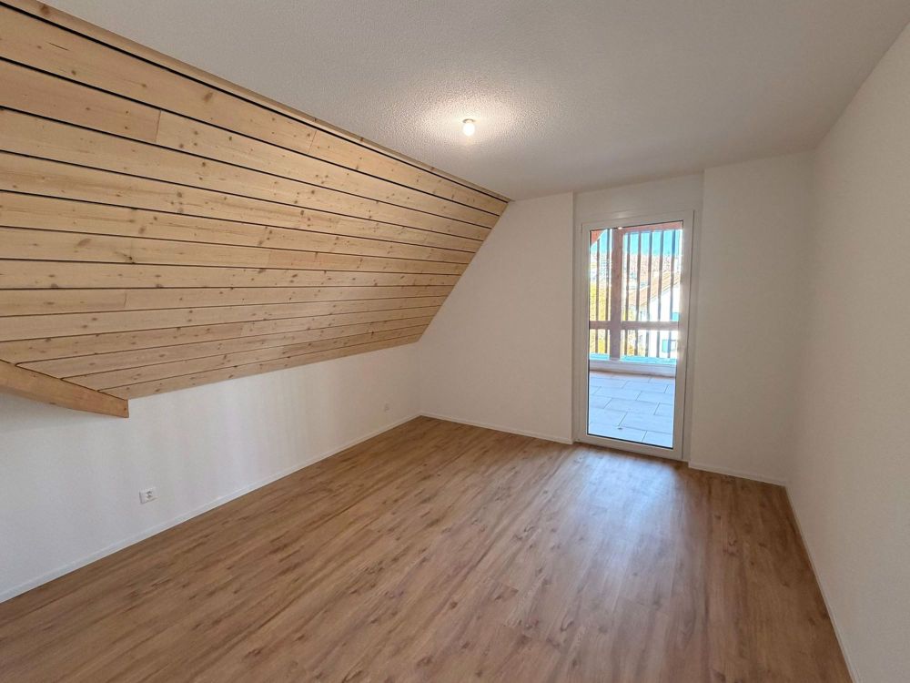 Neue 3.5-Zimmer-Wohnung in Coeuve mit sehr großem Balkon - Bild 11