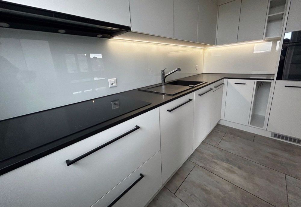 Frisch renovierte 3.5-Zimmer Attikawohnung in Märstetten - Bild 2