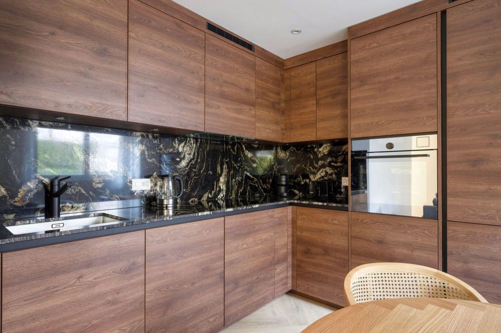 Trendy Wiedikon 2.5ZW mit Keller + W/T, nah am Markt, über Blueground - Bild 6