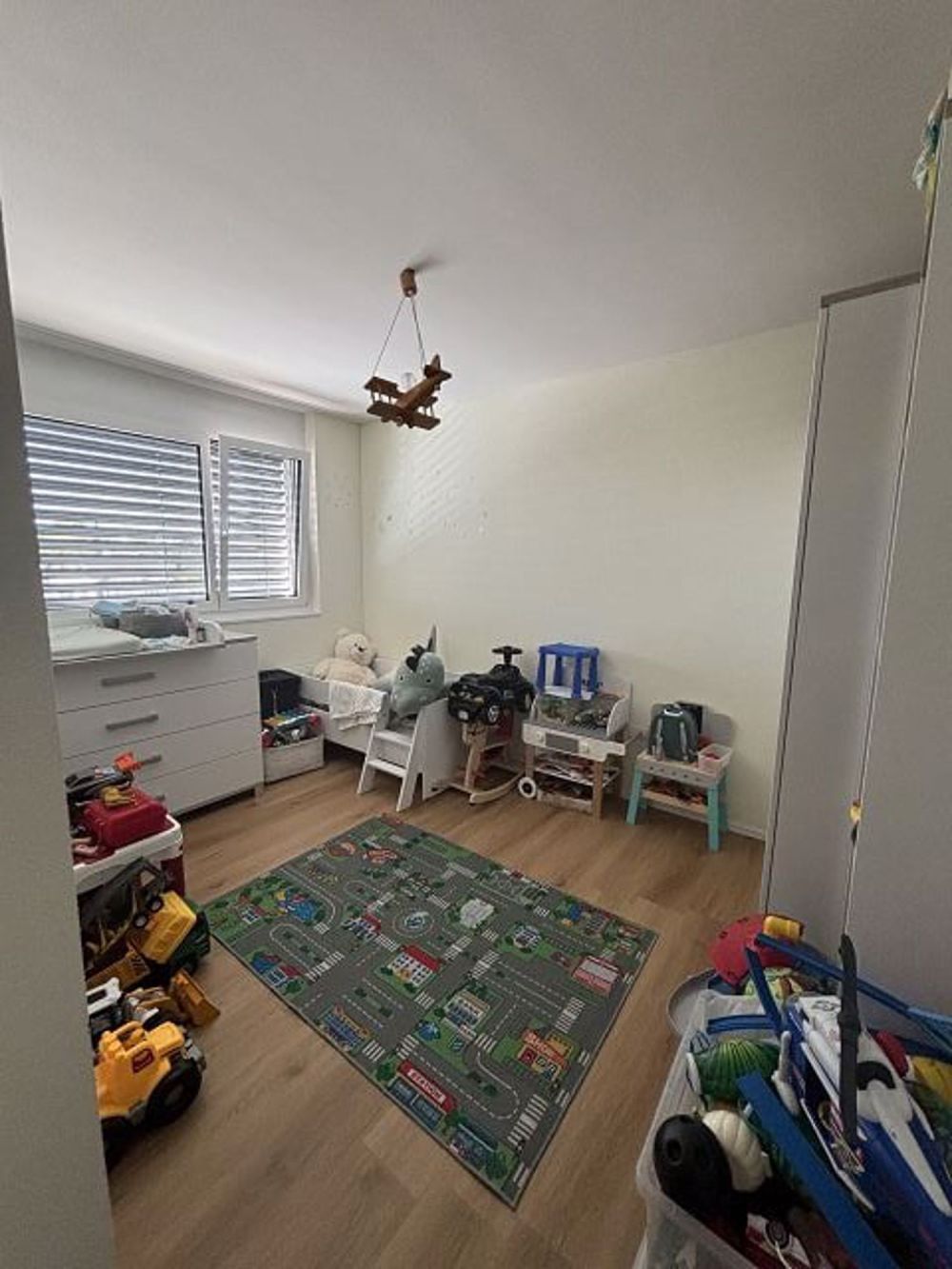 Moderne, helle Attikawohnung - Zimmer 1