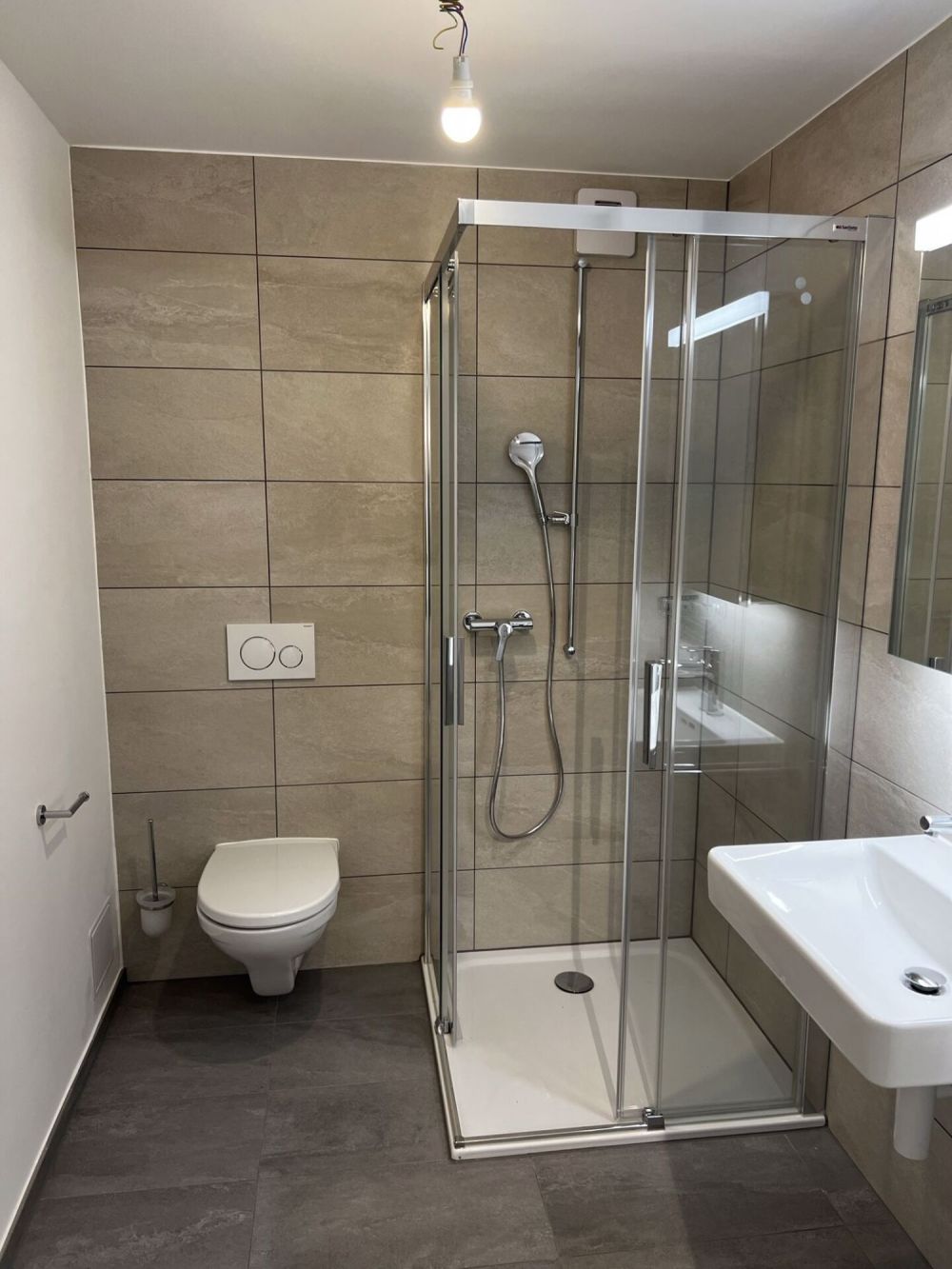 Appartement n° 16 de 2.5 pièces au 5ème étage dans immeuble neuf avec ascenseur - Bild 3