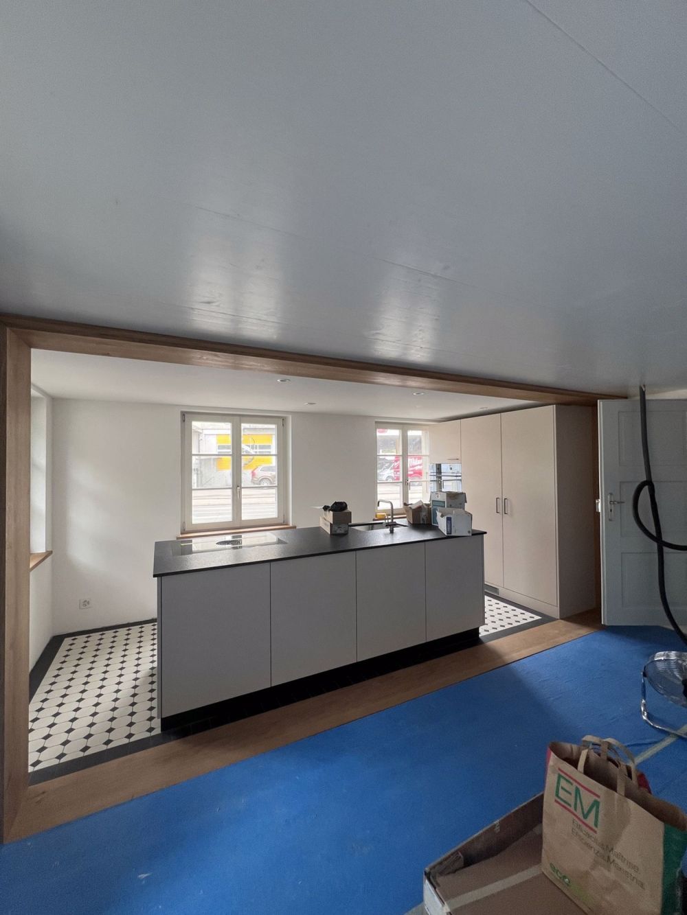Sanierte 3.5-Zimmerwohnung im EG - Bild 6