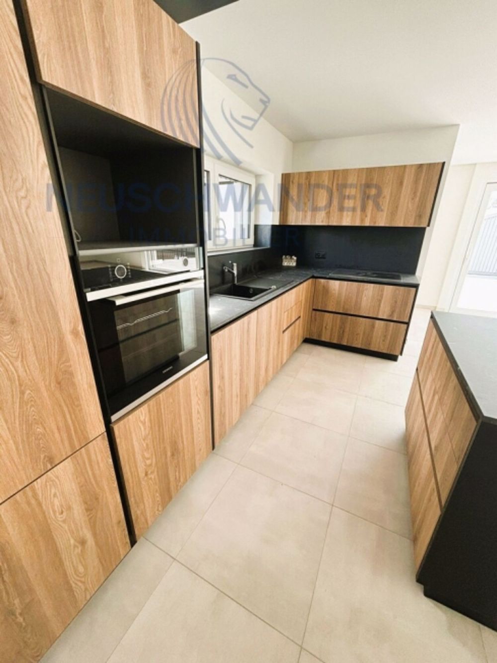 Joli appartement avec grande terrasse - Bild 2