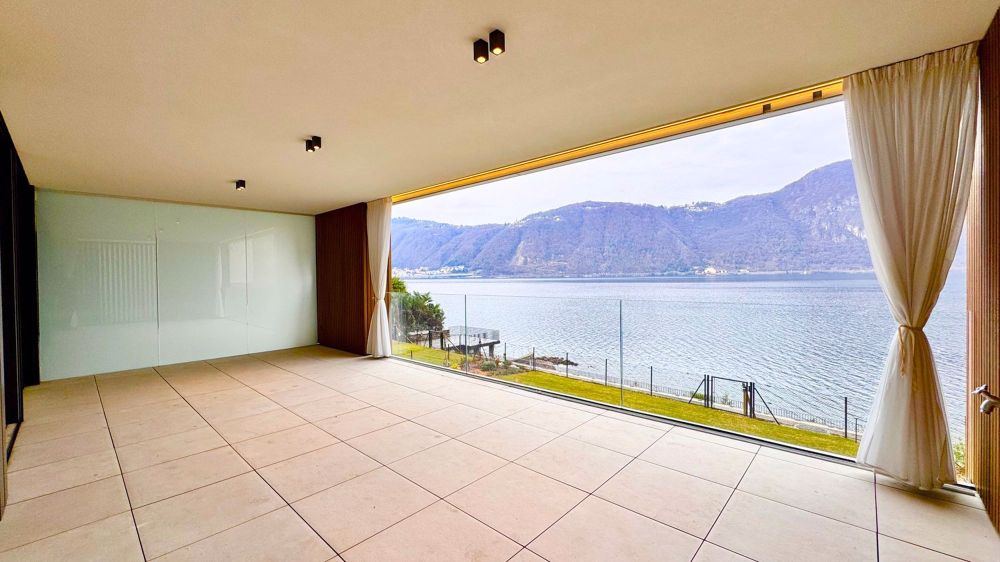 DIREKT AM SEE LUXURIÖSE WOHNUNGEN MIT PRIVAT STRAND - Bild 1