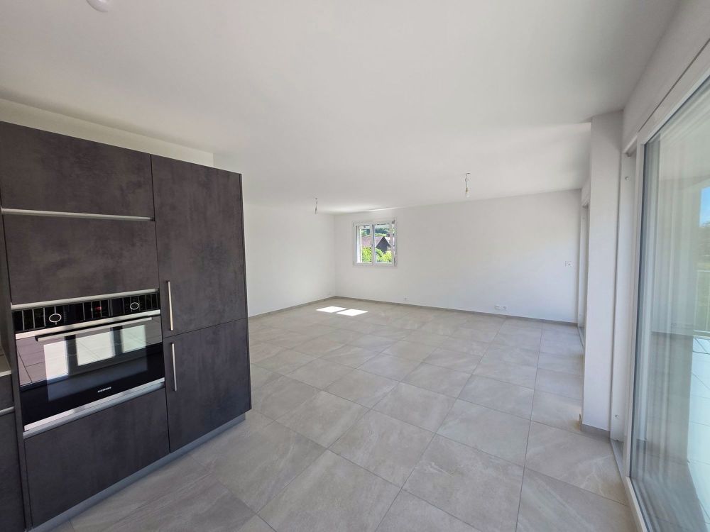 Neue 4.5-Zimmer-Dachwohnung mit Seeblick und großer Terrasse in Cheyres – sofort verfügbar! - Bild 2