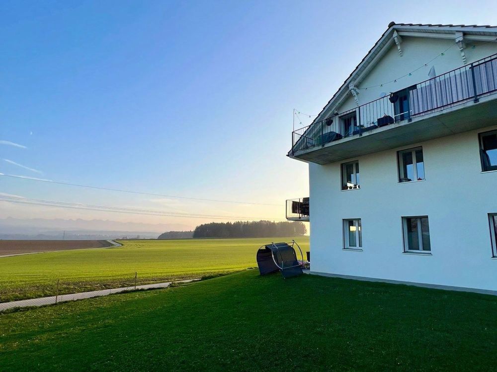 4.5-ZWG mit riesigen privaten Gartensitzplatz und top Aussicht! - Bild 13