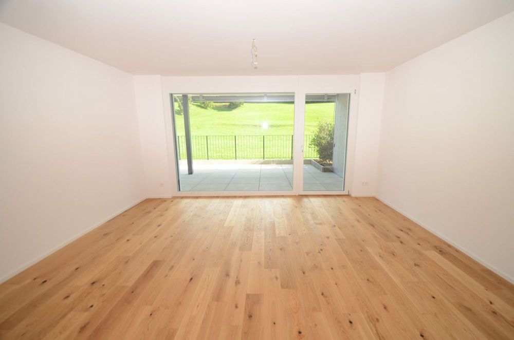 Moderne 2.5 Zimmerwohnung in Rossrüti - Bild 2