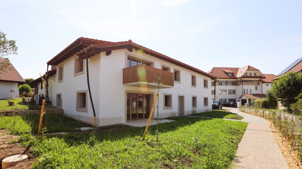 Neue 3,5-Zimmer-Wohnung mit Garten, Terrasse, Kräutergarten und Parkplatz - Bild 8