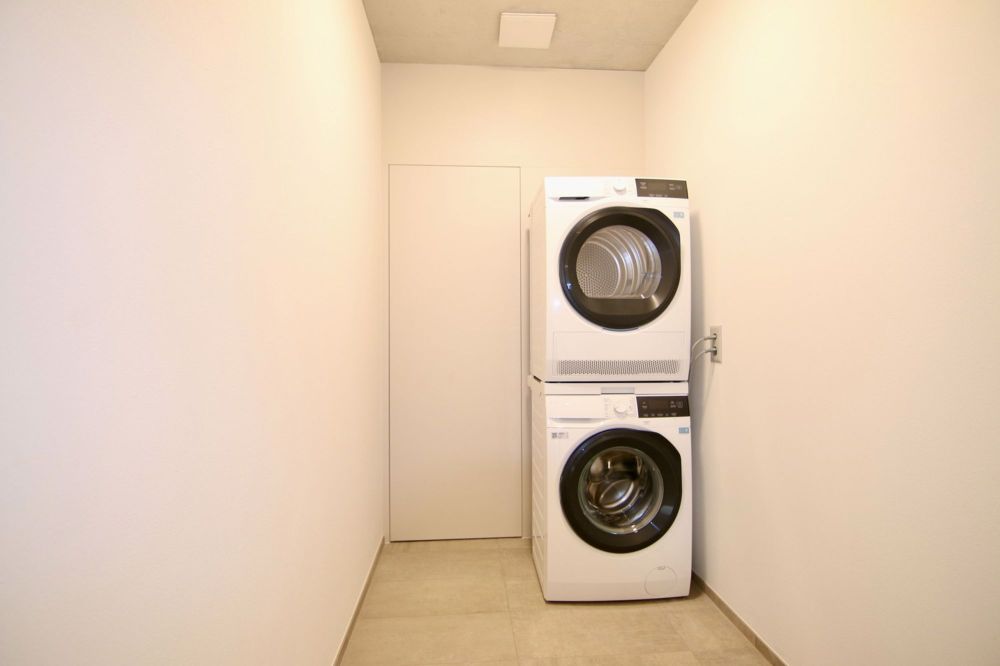 Exklusive 3.5-Zimmerwohnung an ruhiger, unverbauter Lage - Bild 8