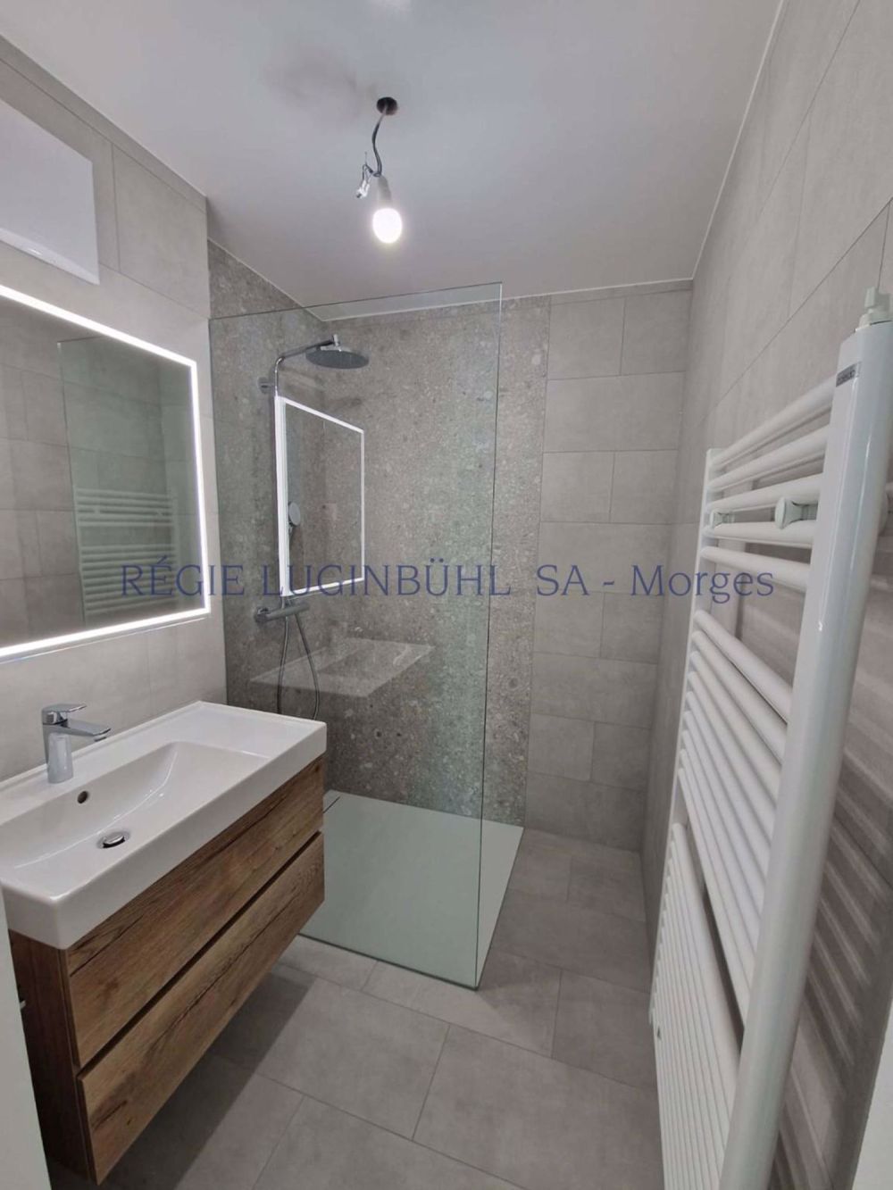 Bel appartement de 3.5 pièces d'env. 87m2 situé au 1er étage d'un nouvel immeuble - Bild 10