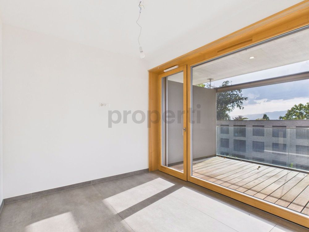 Moderne und helle 5.5-Zimmer-Wohnung mit Terrassen und Parkplätzen in Hermance - Image 4