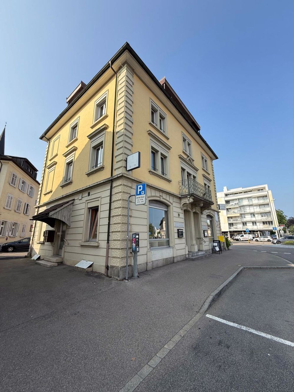 Charmante 4-Zimmer-Wohnung im Herzen von Wil - Bild 1