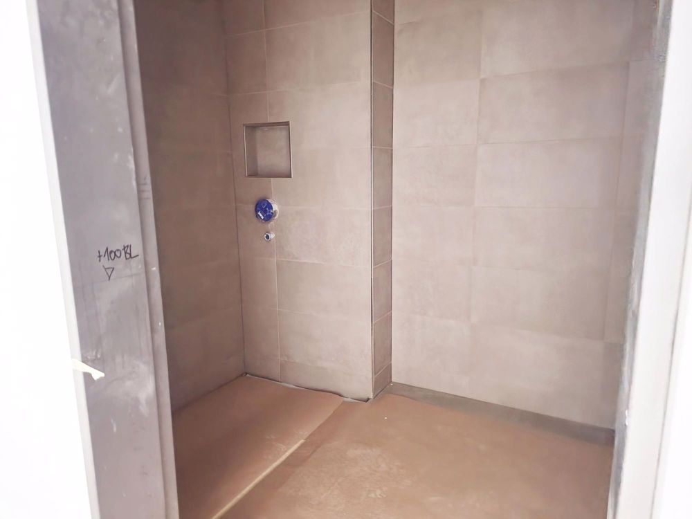 Moderne 3.5-Zimmer-Wohnung mit Balkon - Erstbezug - Bild 8