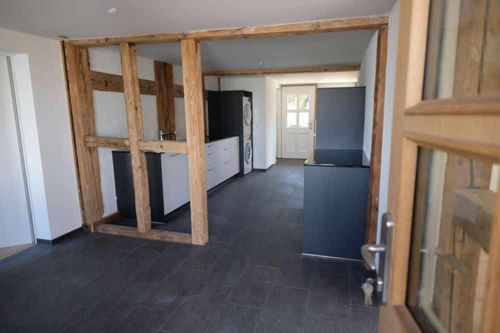 Moderne 3.5-Zimmer-Wohnung mit dem gewissen Etwas - in Suberg zu vermieten - Bild 2