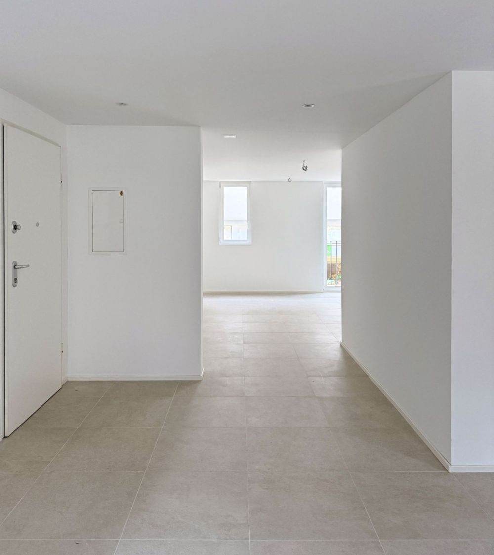 Neue und geräumige 4.5-Zimmer-Wohnung in Cadro - Bild 2