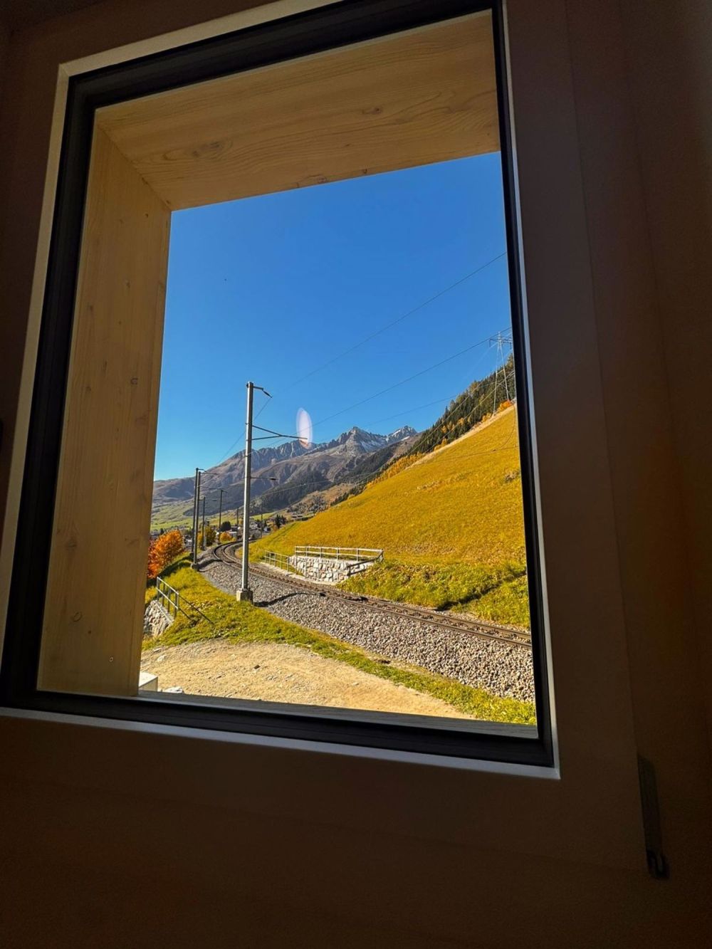NUR MIT FESTWOHNSITZ! - ERSTBEZUG - BALKON MIT PANORAMASICHT! - Bild 1